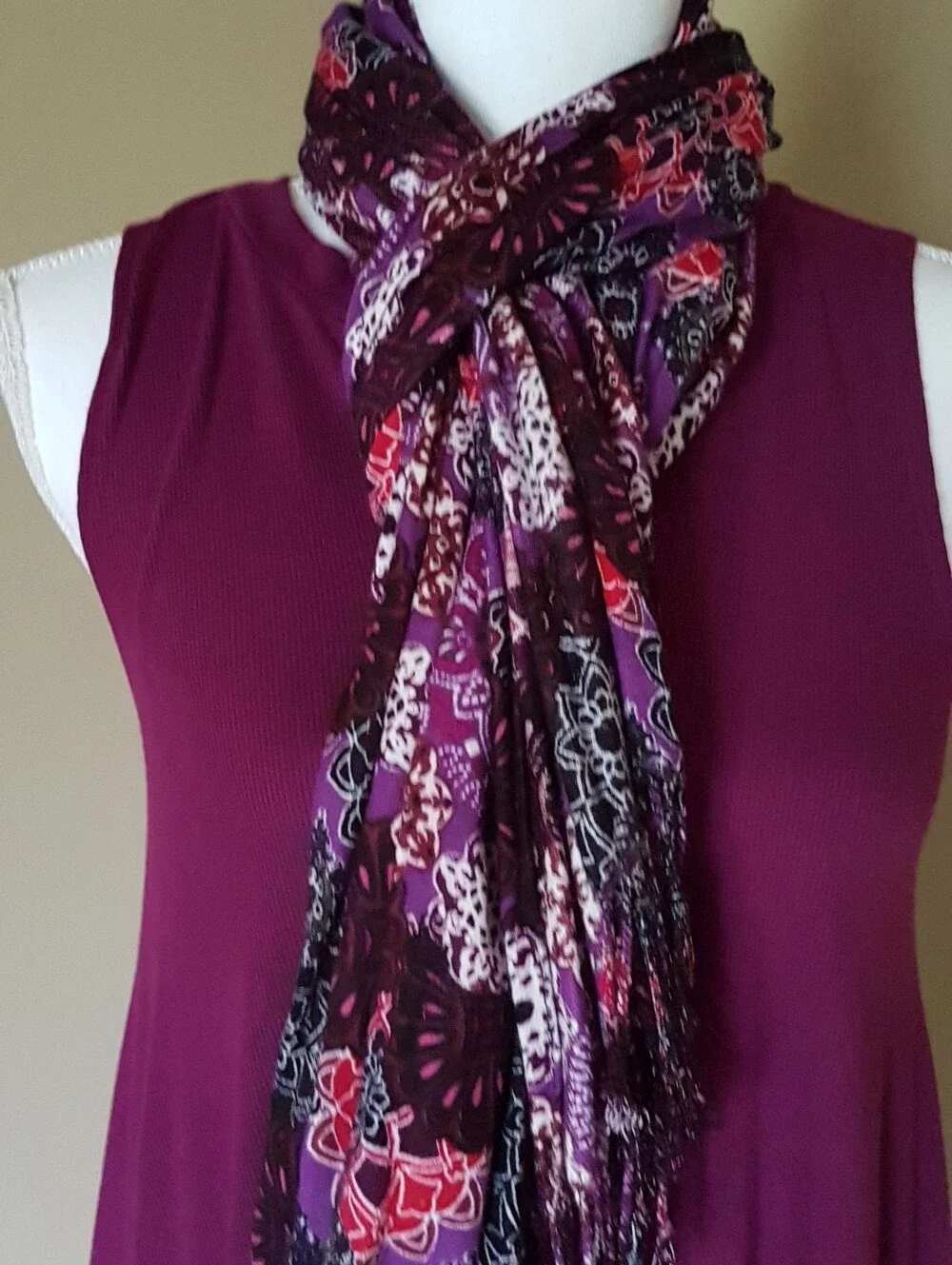 Black & Purple Magenta Multicolor Floral Pattern Scarf Like NEW